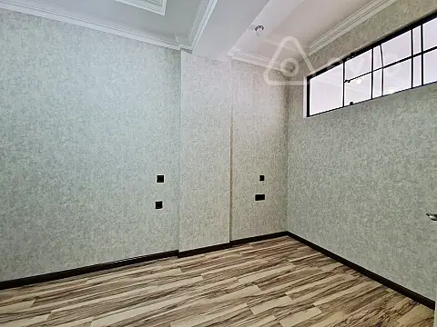 Kirayə verilir 3 otaqlı yeni tikili 80 m²