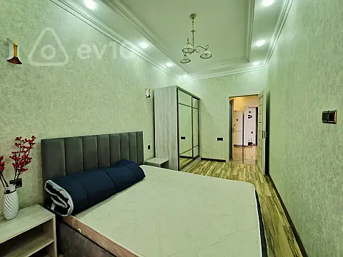 Kirayə verilir 3 otaqlı yeni tikili 80 m²