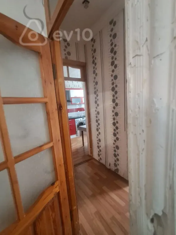 Satılır 3 otaqlı həyət evi 180 m²
