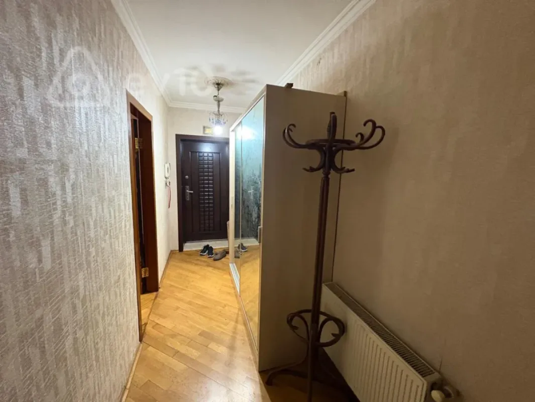 Kirayə verilir 2 otaqlı yeni tikili 65 m²