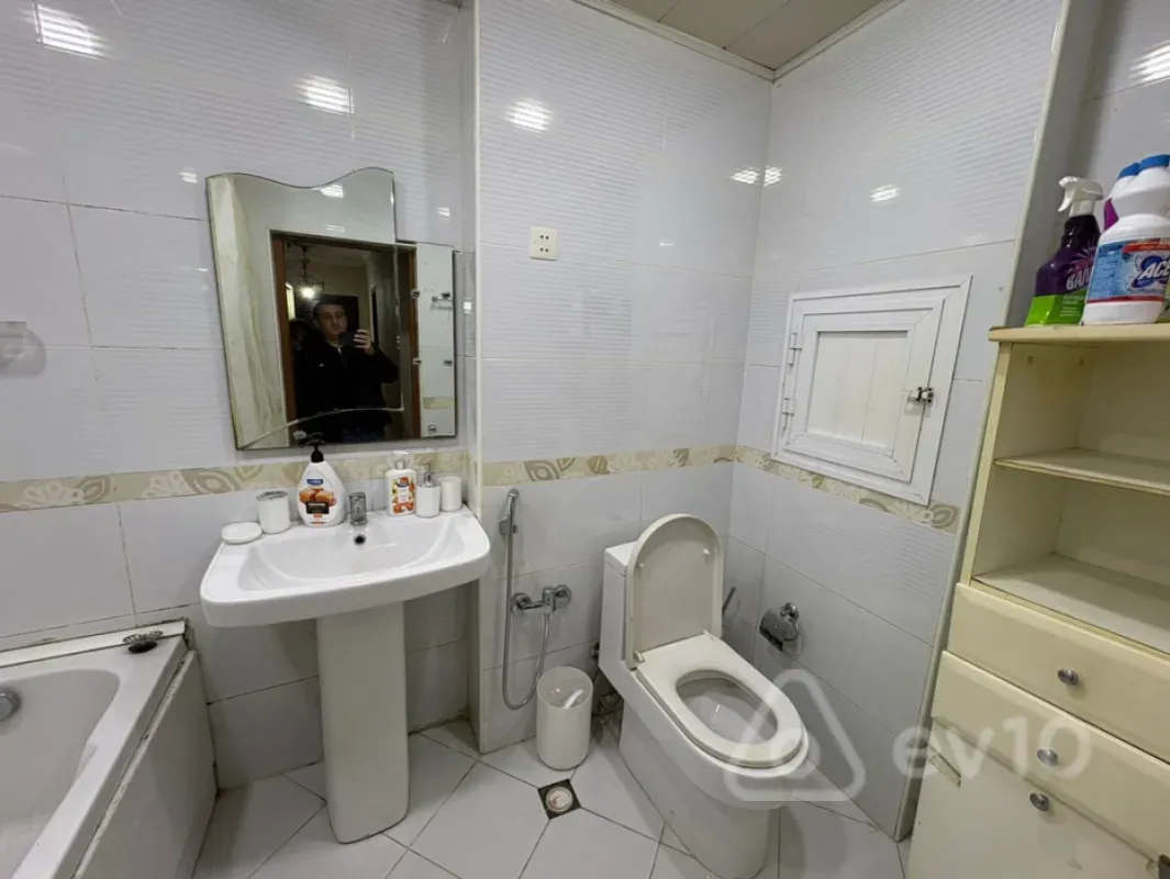 Kirayə verilir 2 otaqlı yeni tikili 65 m²