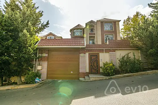Kirayə verilir 6 otaqlı həyət evi 650 m²