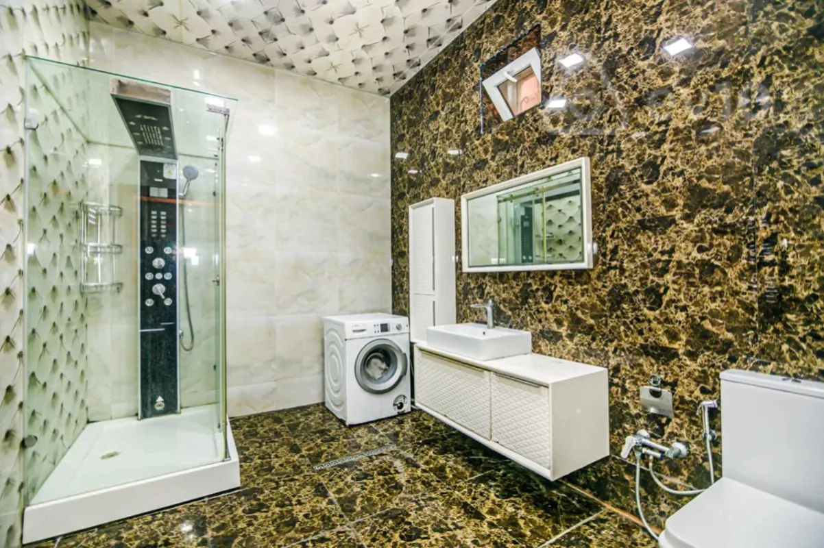 Kirayə verilir 6 otaqlı həyət evi 650 m²