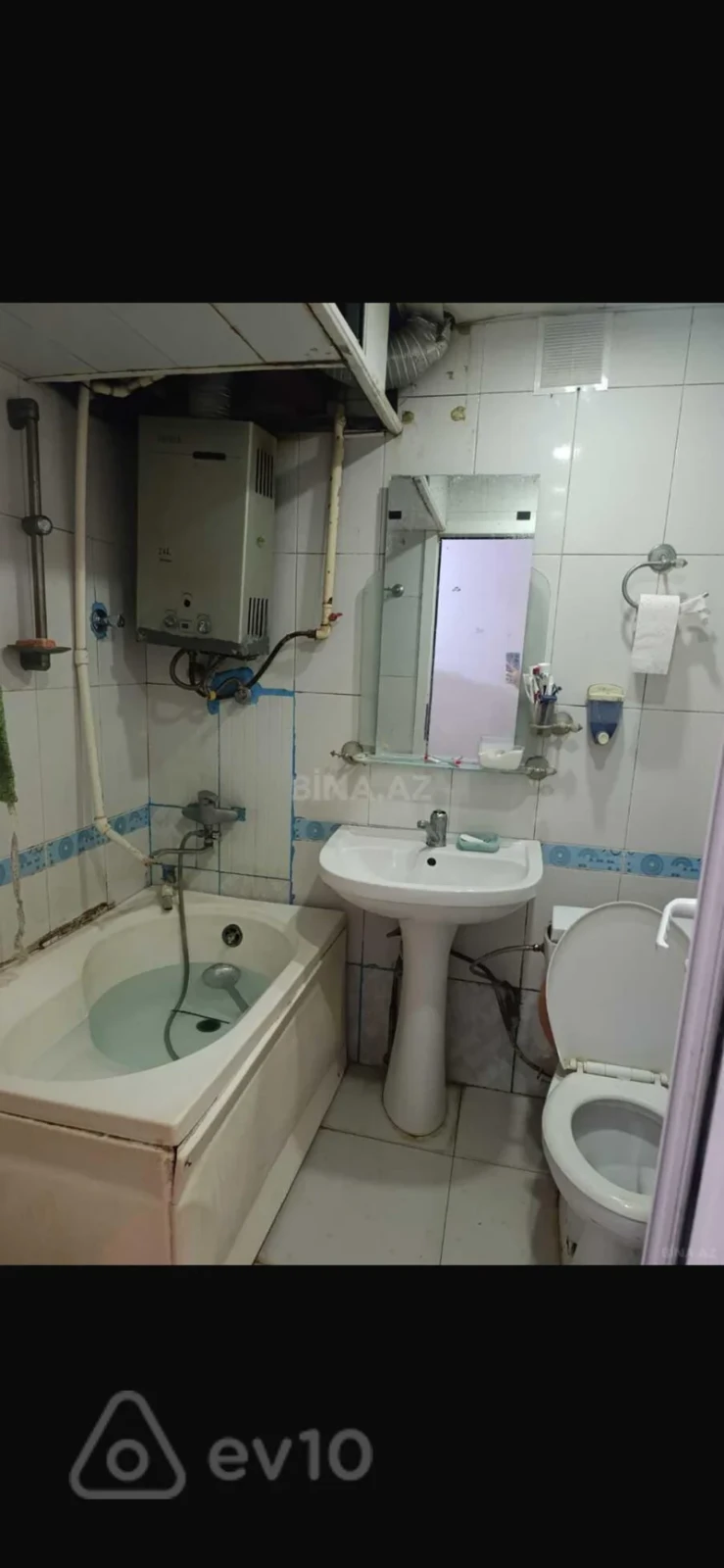 Kirayə verilir 2 otaqlı köhnə tikili 45 m²