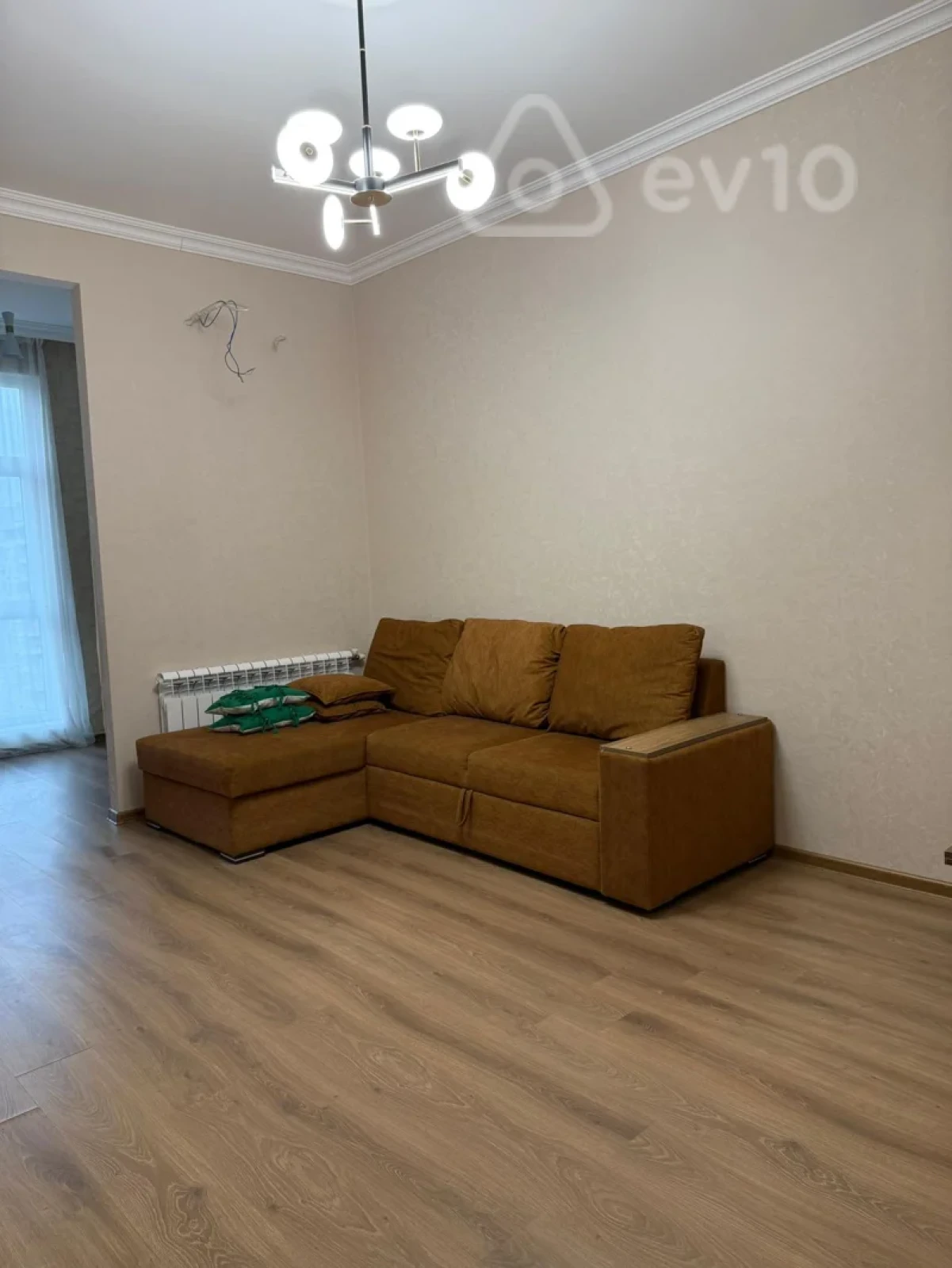 Kirayə verilir 2 otaqlı yeni tikili 65 m²