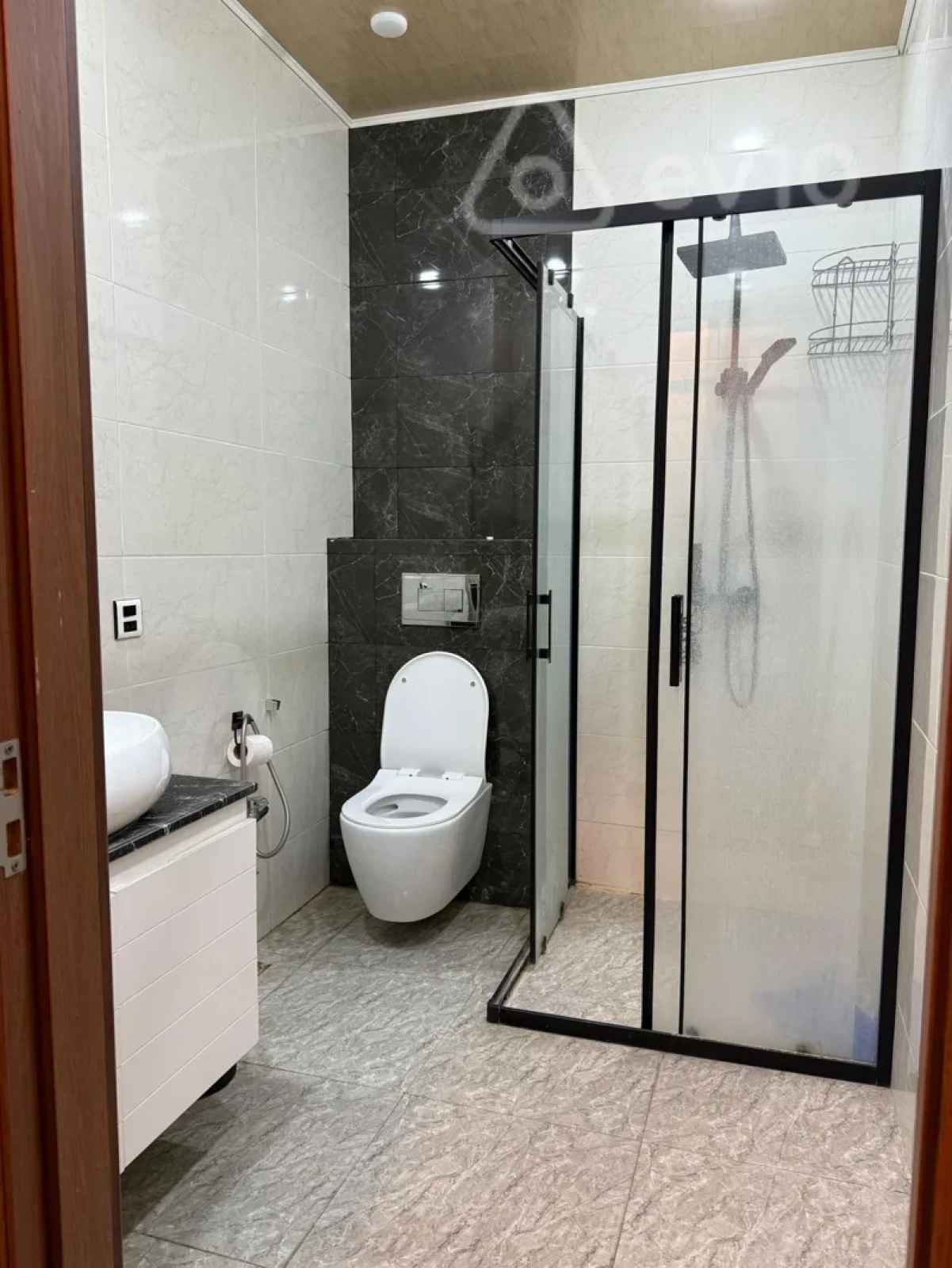 Kirayə verilir 2 otaqlı yeni tikili 65 m²