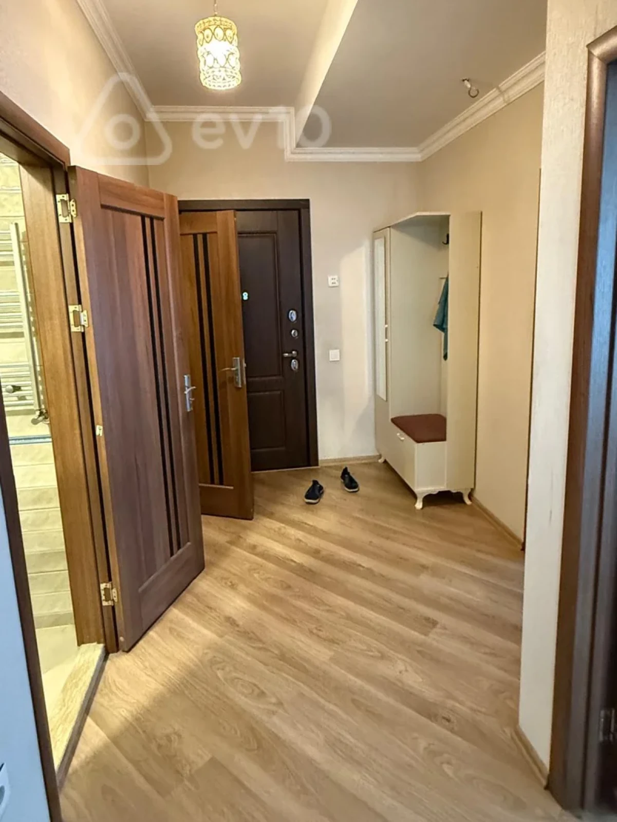 Kirayə verilir 2 otaqlı yeni tikili 80 m²