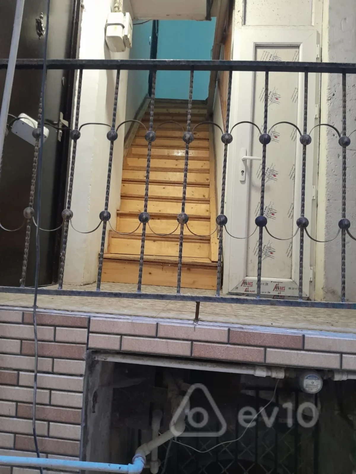 Kirayə verilir 1 otaqlı köhnə tikili 32 m²