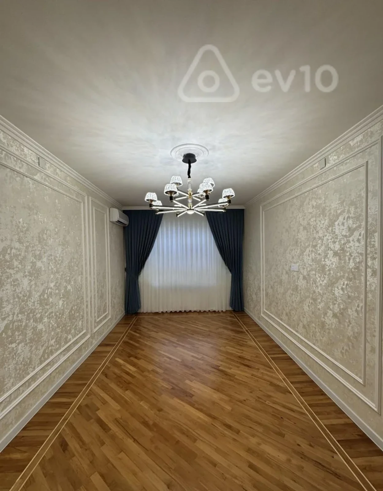 Satılır 2 otaqlı köhnə tikili 60 m²