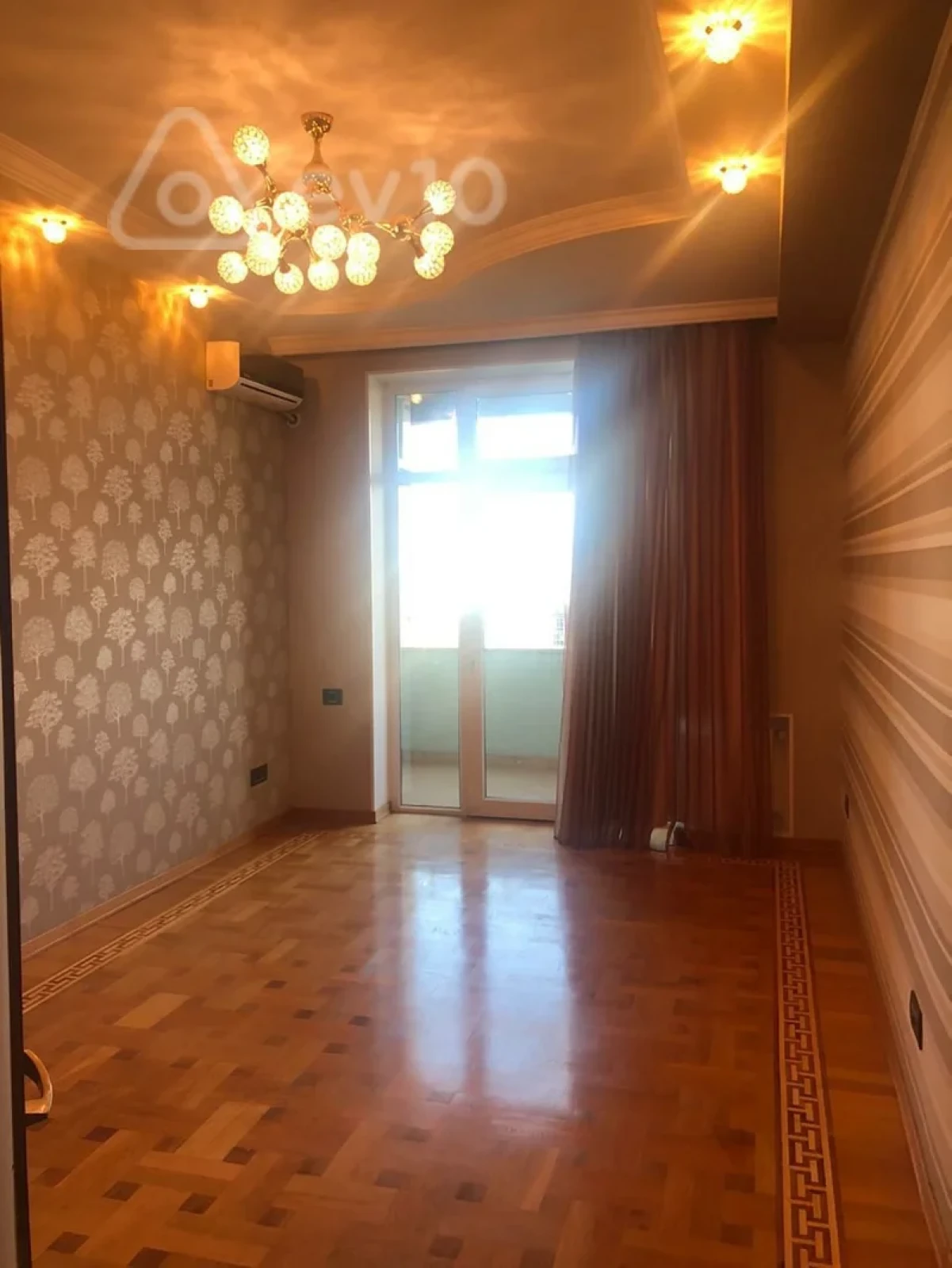 Satılır 4 otaqlı yeni tikili 217 m²