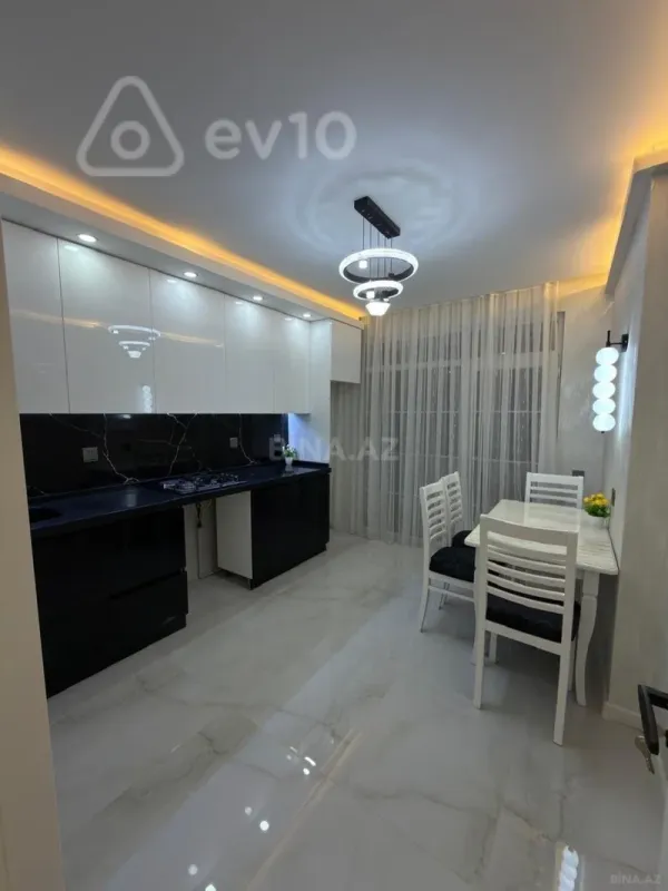 Kirayə verilir 2 otaqlı yeni tikili 75 m²
