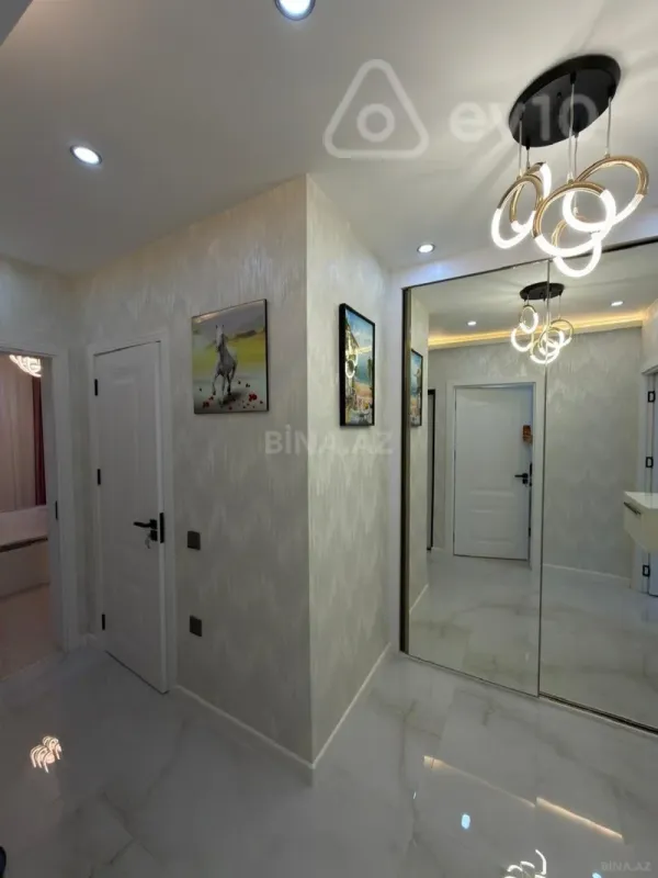 Kirayə verilir 2 otaqlı yeni tikili 75 m²