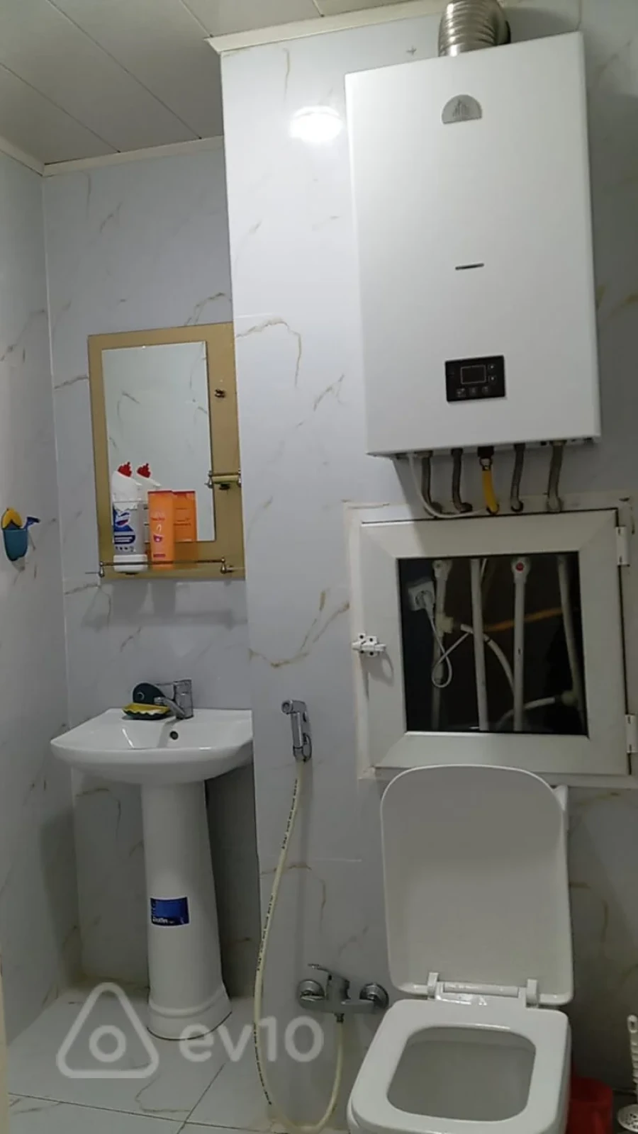 Satılır 3 otaqlı köhnə tikili 57 m²