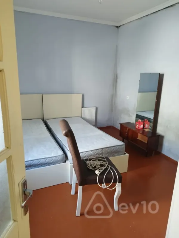 Kirayə verilir 2 otaqlı həyət evi 35 m²