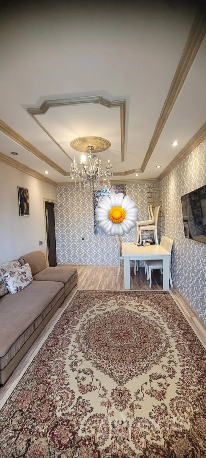 Satılır 2 otaqlı köhnə tikili 70 m²
