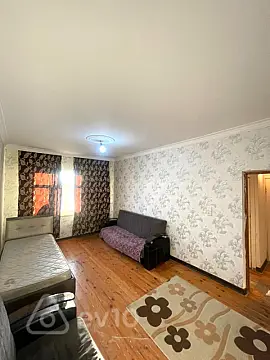 Kirayə verilir 3 otaqlı köhnə tikili 72 m² — Bakı, Nizami 3 otaq 72.00 m²