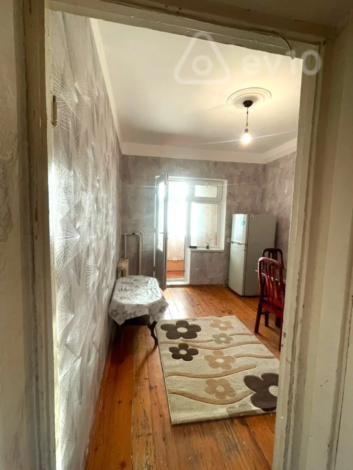 Kirayə verilir 3 otaqlı köhnə tikili 72 m²