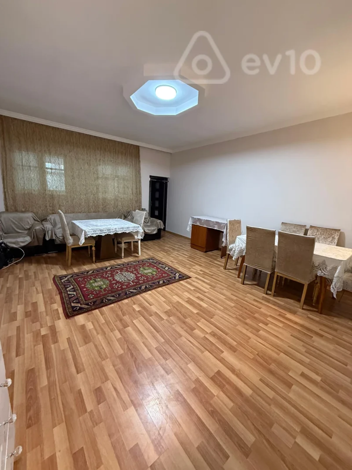 Kirayə verilir 2 otaqlı həyət evi 80 m²