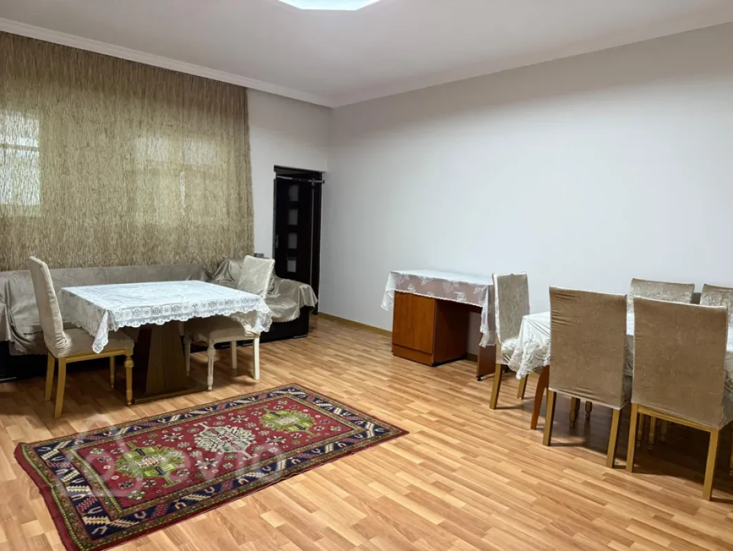 Kirayə verilir 2 otaqlı həyət evi 80 m²