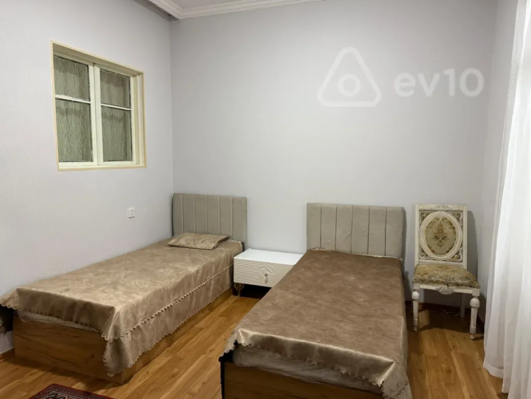 Kirayə verilir 2 otaqlı həyət evi 80 m²