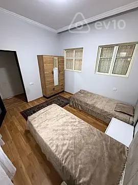 Kirayə verilir 2 otaqlı həyət evi 80 m²
