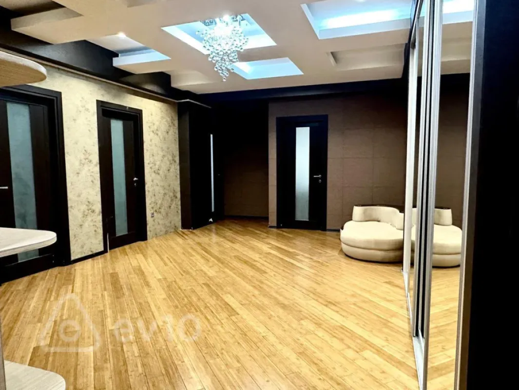 Satılır 3 otaqlı yeni tikili 170 m²