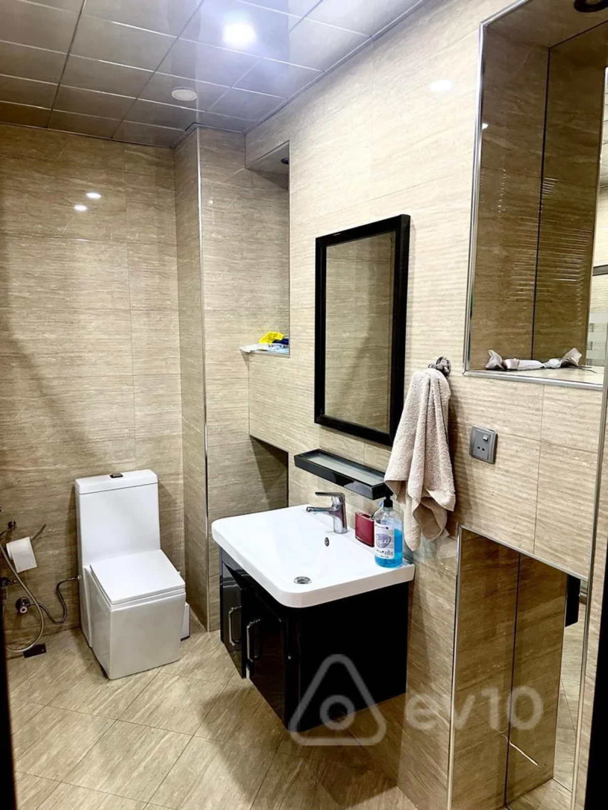 Satılır 3 otaqlı yeni tikili 170 m²