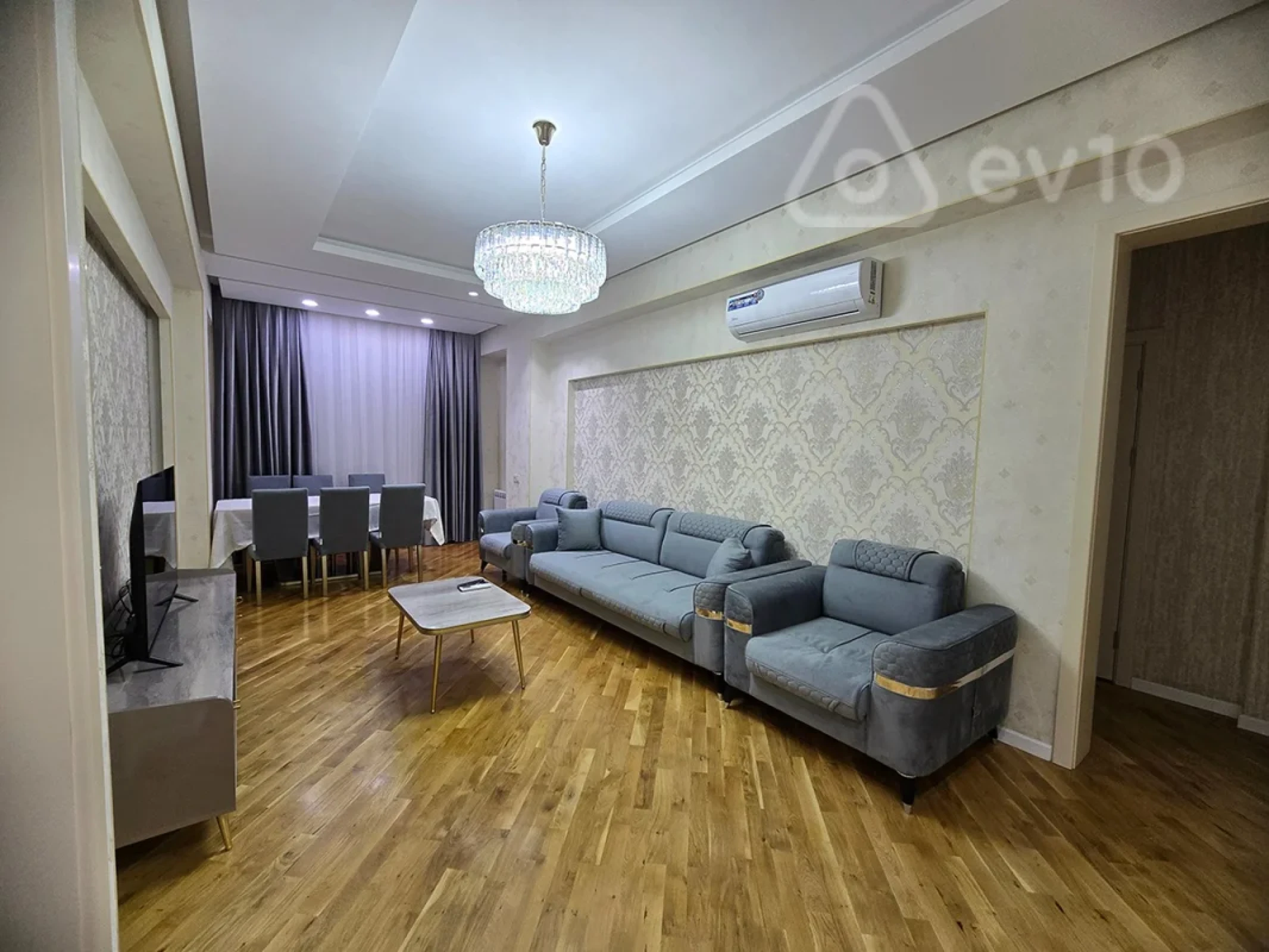 Kirayə verilir 3 otaqlı yeni tikili 110 m²