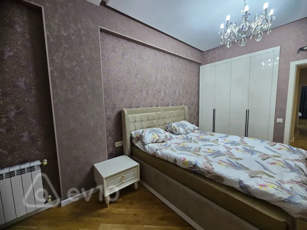 Kirayə verilir 3 otaqlı yeni tikili 110 m²