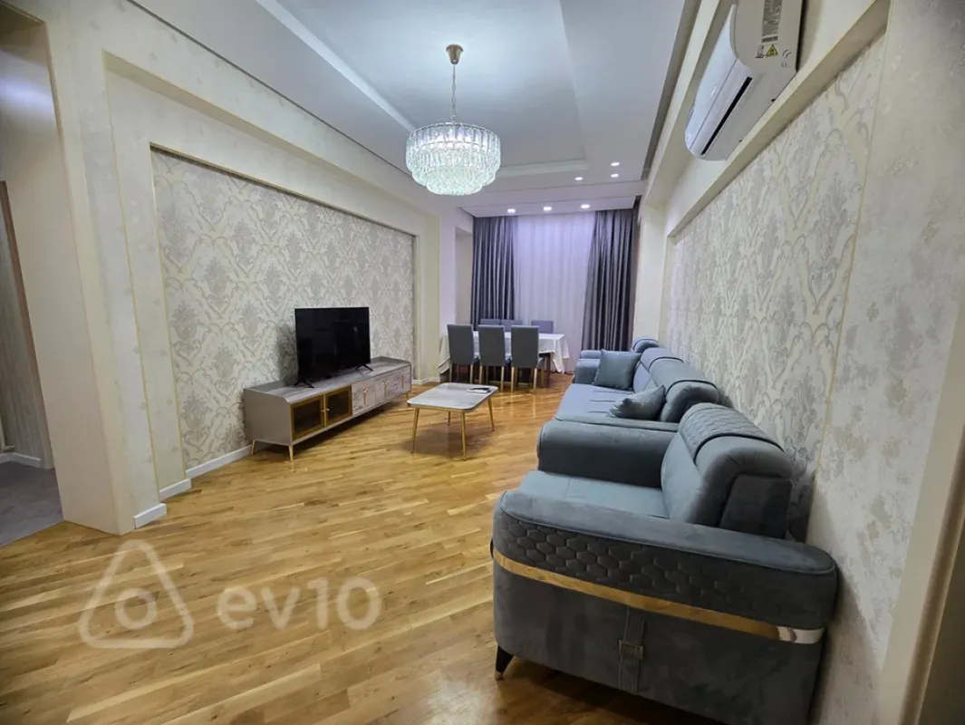 Kirayə verilir 3 otaqlı yeni tikili 110 m²