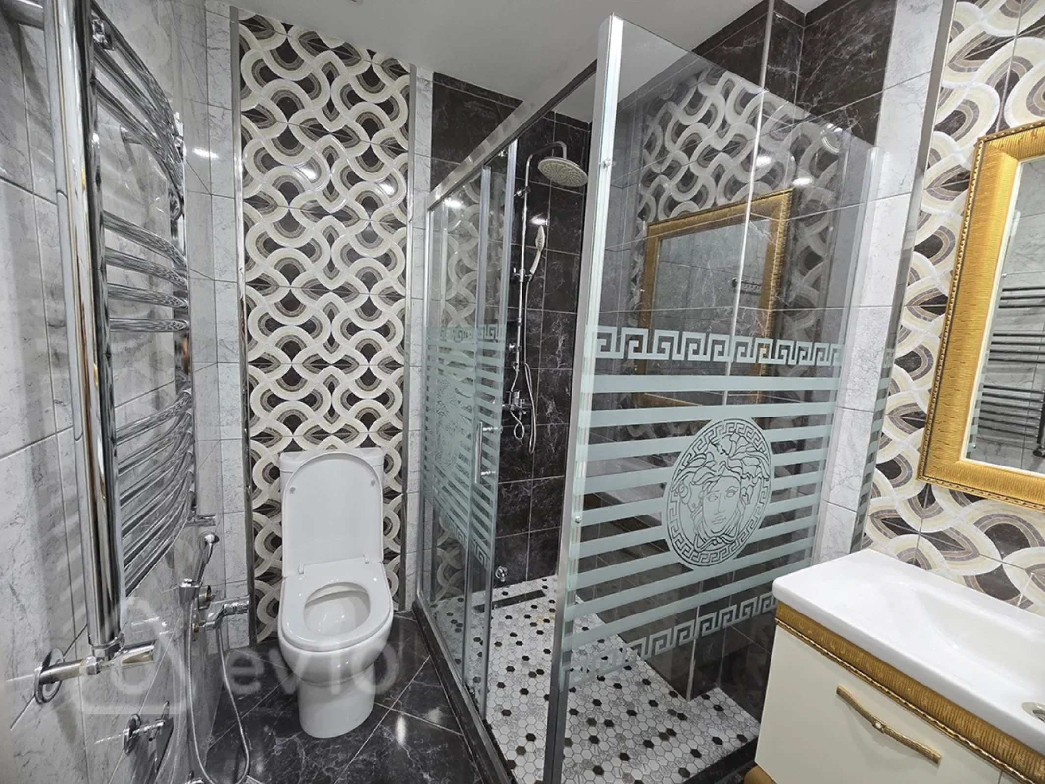 Kirayə verilir 3 otaqlı yeni tikili 110 m²