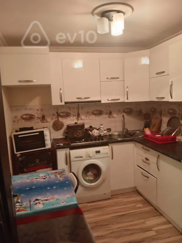 Satılır 3 otaqlı həyət evi 90 m²