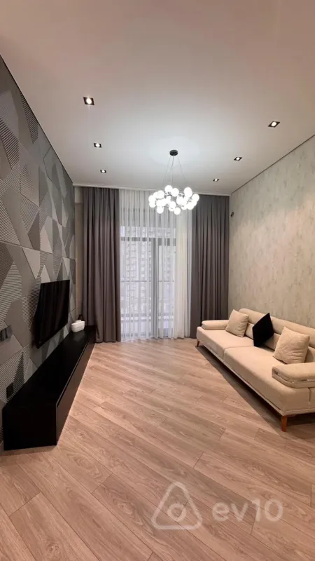 Kirayə verilir 2 otaqlı yeni tikili 74 m²