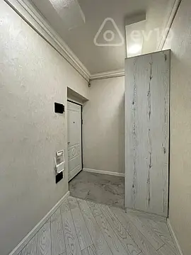 Satılır 2 otaqlı köhnə tikili 53 m²
