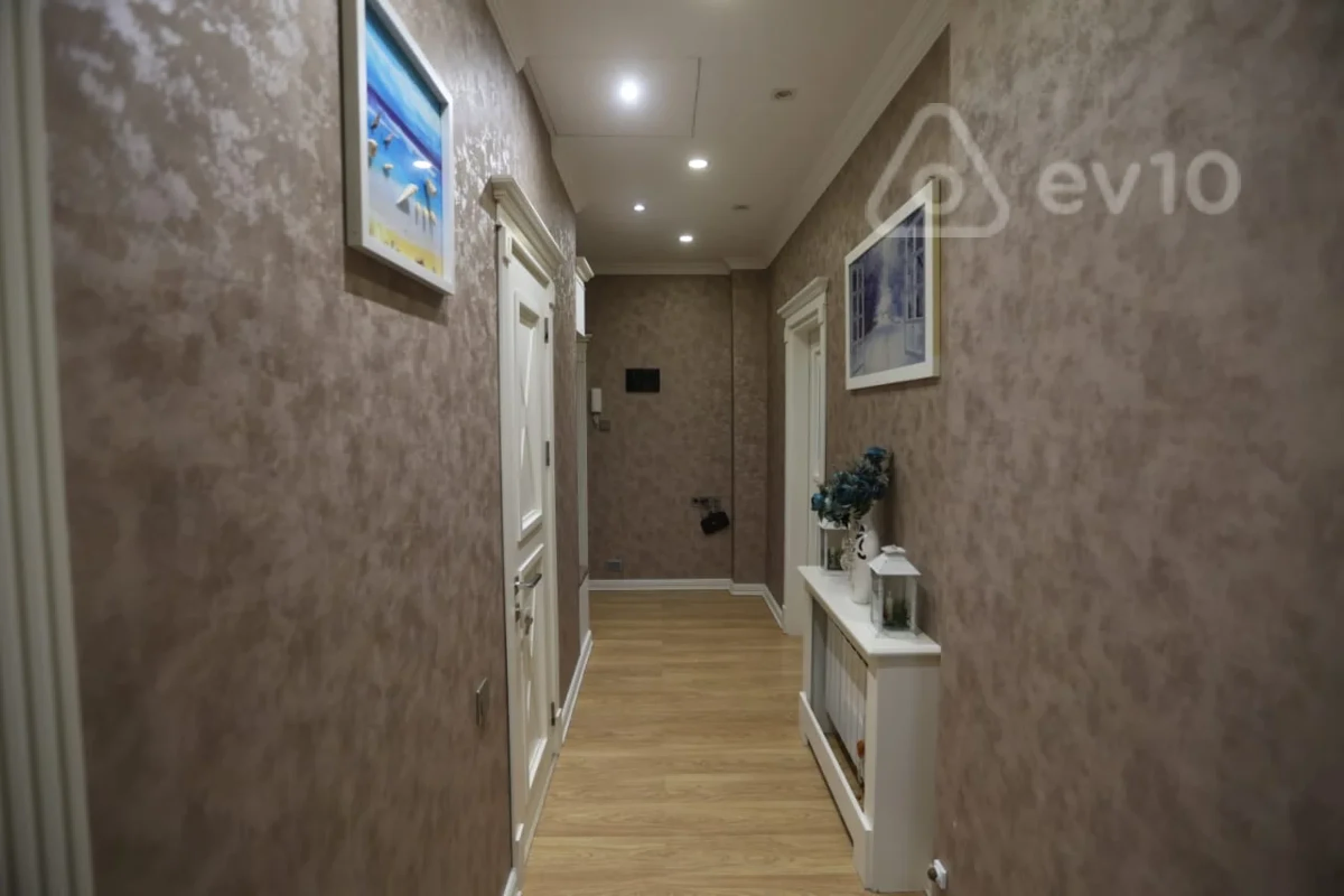 Satılır 3 otaqlı yeni tikili 100 m²