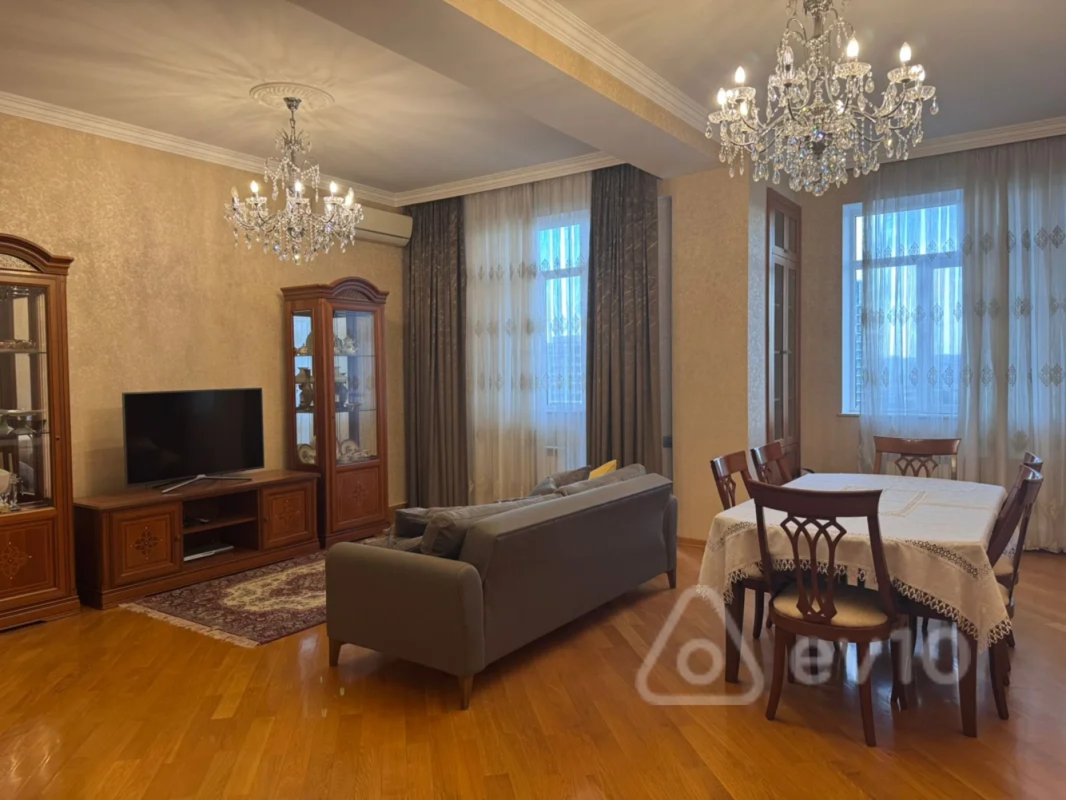 Kirayə verilir 2 otaqlı yeni tikili 125 m²