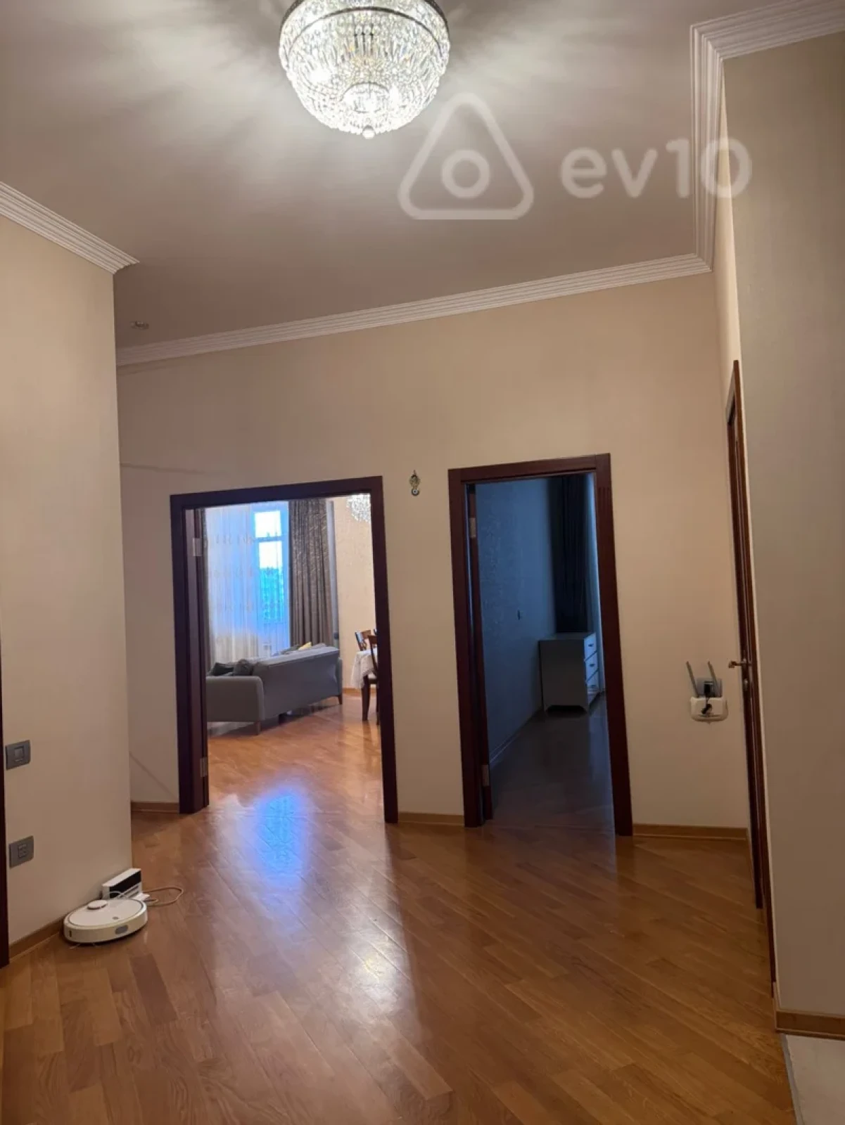 Kirayə verilir 2 otaqlı yeni tikili 125 m²