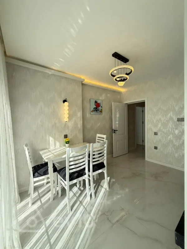 Satılır 2 otaqlı köhnə tikili 60 m²