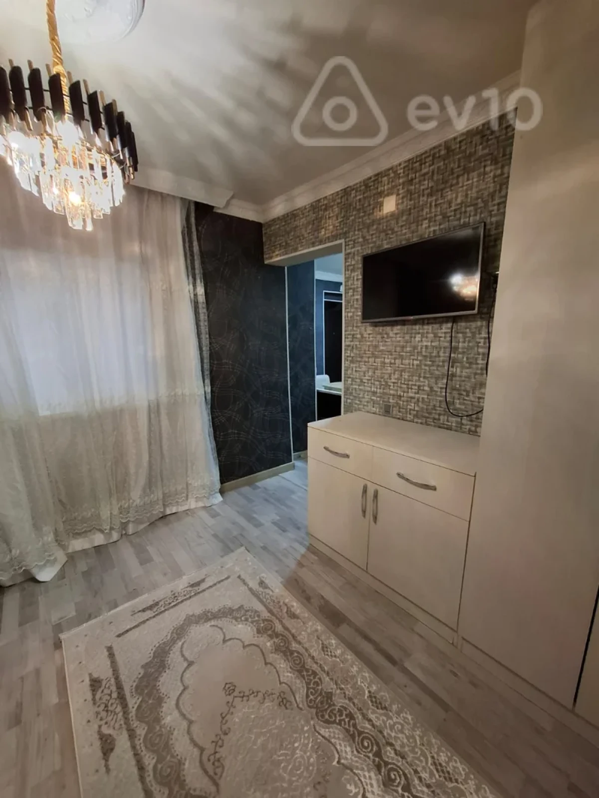 Satılır 2 otaqlı həyət evi 30 m²