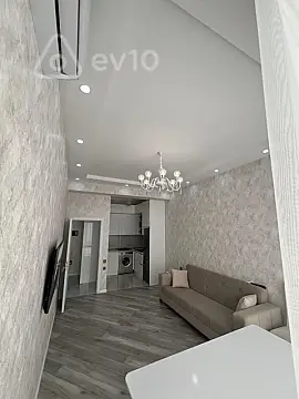 Kirayə verilir 2 otaqlı yeni tikili 60 m²