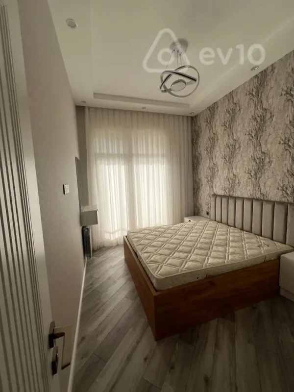 Kirayə verilir 2 otaqlı yeni tikili 60 m²