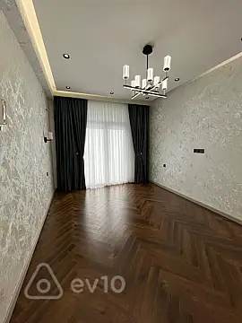 Satılır 2 otaqlı yeni tikili 80 m²