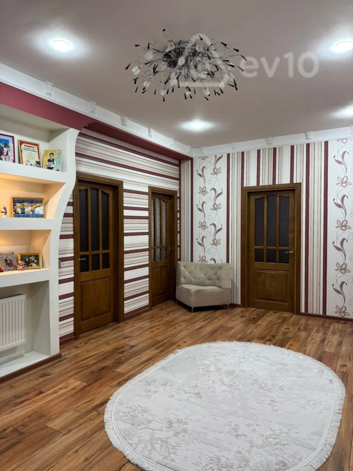 Satılır 3 otaqlı yeni tikili 137 m²