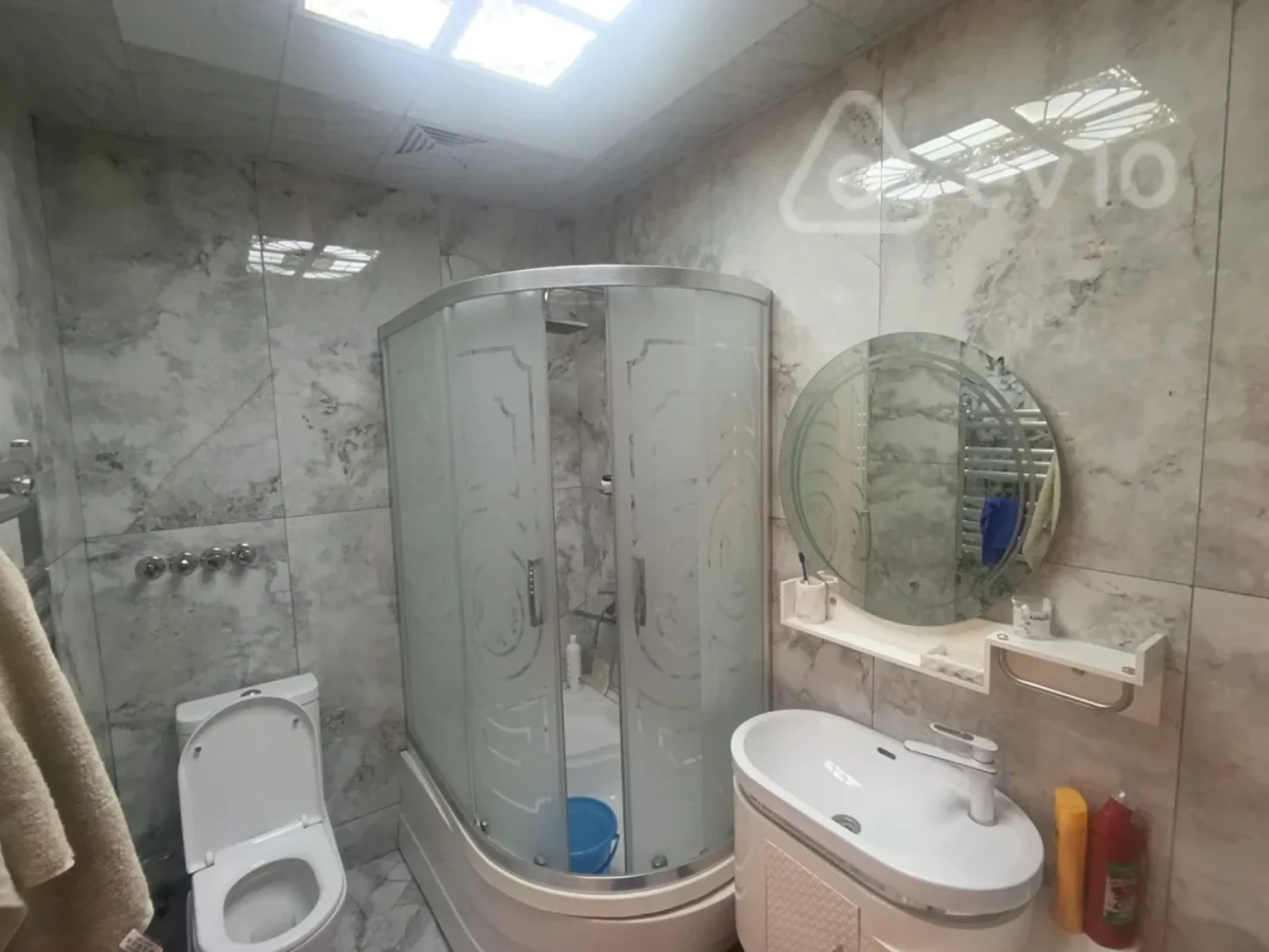 Kirayə verilir 3 otaqlı köhnə tikili 100 m²