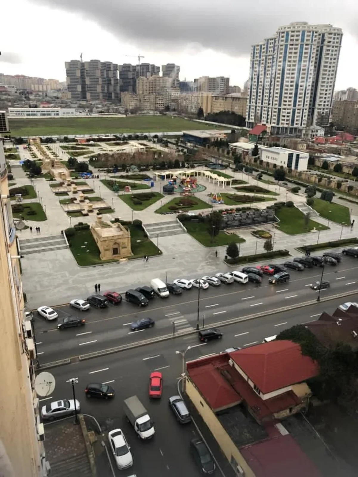 Satılır 3 otaqlı yeni tikili 103 m²