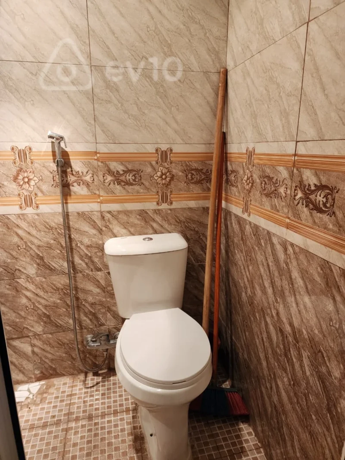 Kirayə verilir 1 otaqlı köhnə tikili 30 m²