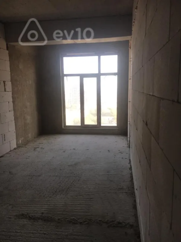 Satılır 2 otaqlı yeni tikili 72.5 m²