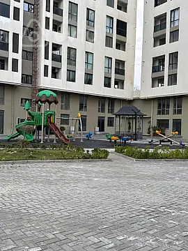 Satılır 2 otaqlı yeni tikili 72.5 m²