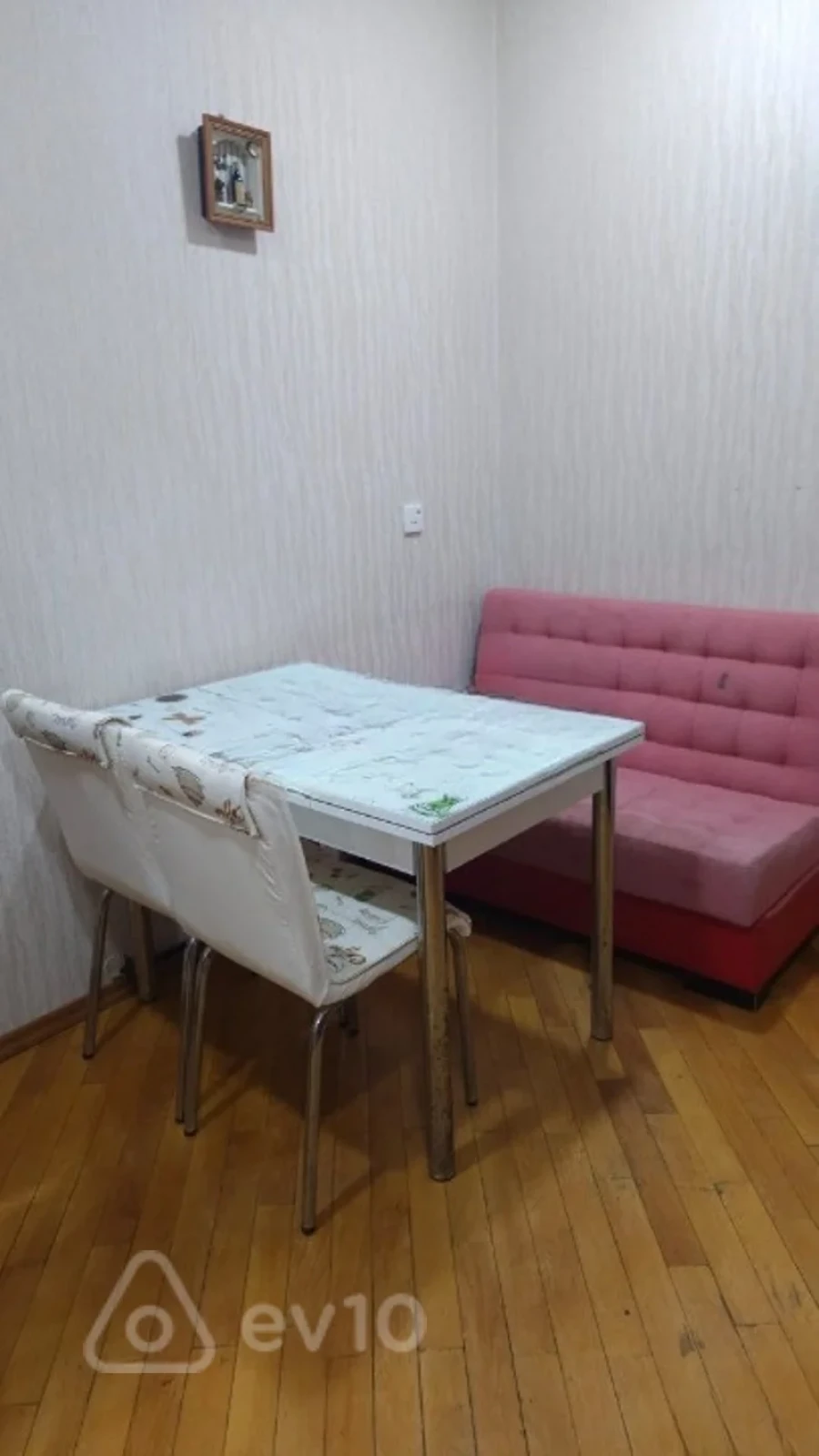 Kirayə verilir 2 otaqlı yeni tikili 70 m²