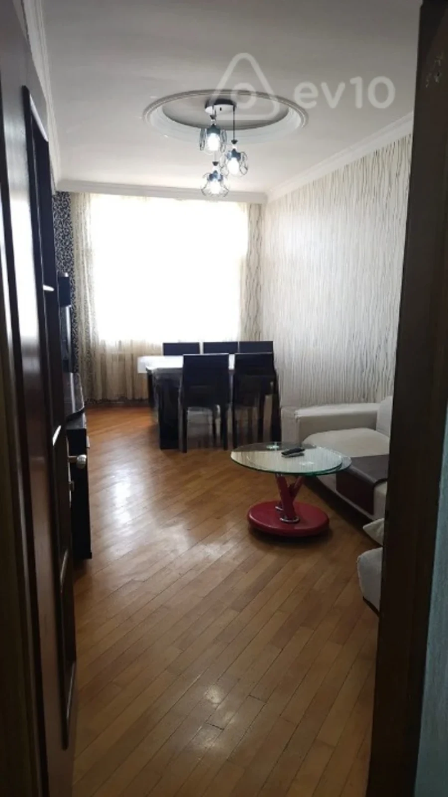 Kirayə verilir 2 otaqlı yeni tikili 70 m²